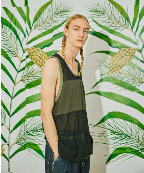 AlexanderLeeChang(アレキサンダーリーチャン)の「AlexanderLeeChang アレキサンダーリーチャン / MESH TANK 22 メッシュタンクトップ 22/ AC012204(タンクトップ・レディース・ブラック/グレー・2/3)」の2枚目の写真