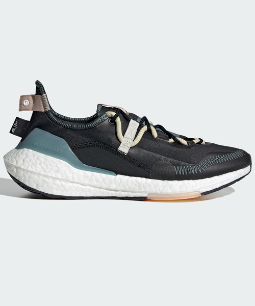adidas(アディダス)の「ウルトラブースト 21 × パーレイ adidas(アディダス)の「ウルトラブースト 21 × パーレイ