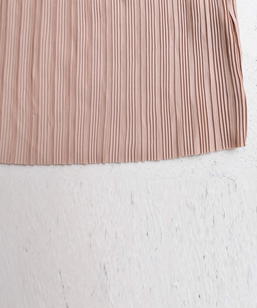 antiqua（アンティカ）の「ランダムプリーツキャミワンピース（ワンピース・キッズ・ベージュ/ブラック・5/3/6/4）」の15枚目の写真