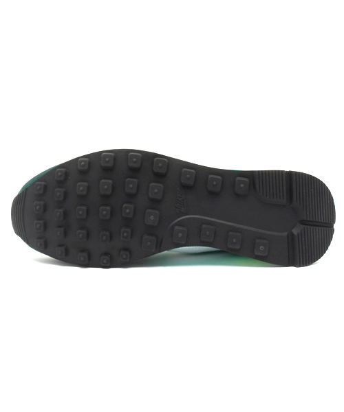 NIKE SPORTSWEAR(ナイキスポーツウェアー)の「ウィメンズ ナイキ インターナショナリスト WMNS NIKE INTERNATIONALIST 629684(スニーカー・レディース・ブラック/レッド/グリーン・23cm/23.5cm/24cm/24.5cm)」の5枚目の写真