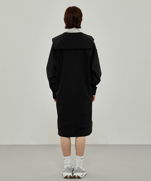 A + TOKYO（エープラストウキョウ）の「ストライプシアーシャツワンピース（ワンピース・レディース・グレイッシュベージュ/ブラック・1/2）」の11枚目の写真