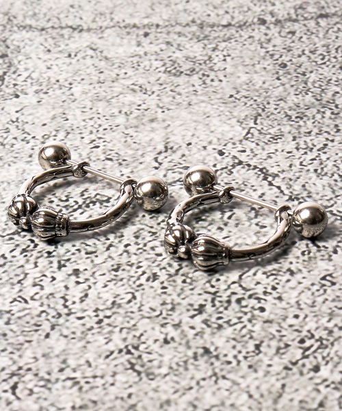 FUNALIVE(ファンアライブ)の「JON ステンレスピアス 両耳用 2点セット 韓国製(ピアス(両耳用)・メンズ・A/B/C/D/E/F/G/H/J・FREE)」の1枚目の写真