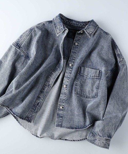 HONEYSUCKLE ROSE（ハニーサックルローズ）の「【HONEYSUCKLE ROSE】ショートデニムシャツアウター（シャツ/ブラウス・レディース・ライトインディゴブルー・L/M）」の9枚目の写真