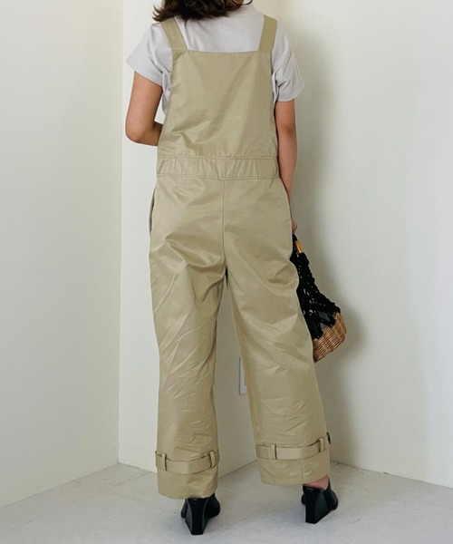 TEVALT（ヴァレット）の「マルチWAYチノサロペット（サロペット/オーバーオール・レディース・キャメル/ネイビー・38）」の9枚目の写真