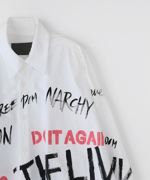 minsobi(ミンソビ)の「レタリングナイロンシャツ(シャツ/ブラウス・メンズ・ホワイト/ブラック・FREE)」の20枚目の写真