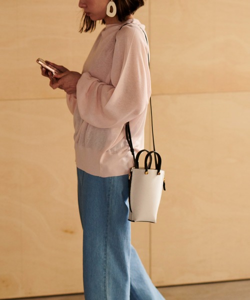 E'POR(エポール)の「【E'POR】Y BAG Micro(サイドジップマイクロショルダーバッグ)Canvas(ショルダーバッグ・レディース・オフホワイト・FREE)」の3枚目の写真