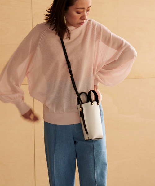 E'POR(エポール)の「【E'POR】Y BAG Micro(サイドジップマイクロショルダーバッグ)Canvas(ショルダーバッグ・レディース・オフホワイト・FREE)」の4枚目の写真