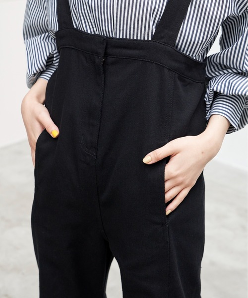 Libra Cue（リブラ キュー）の「”プレーンサロペット”　　　　　　　　　　　　　　　　　長さ調整可能、幅広い身長の方にお勧め、１年を通して着用できるしっかりとしたコットン100％（サロペット/オーバーオール・レディース・ブラック/アイボリー・FREE）」の22枚目の写真