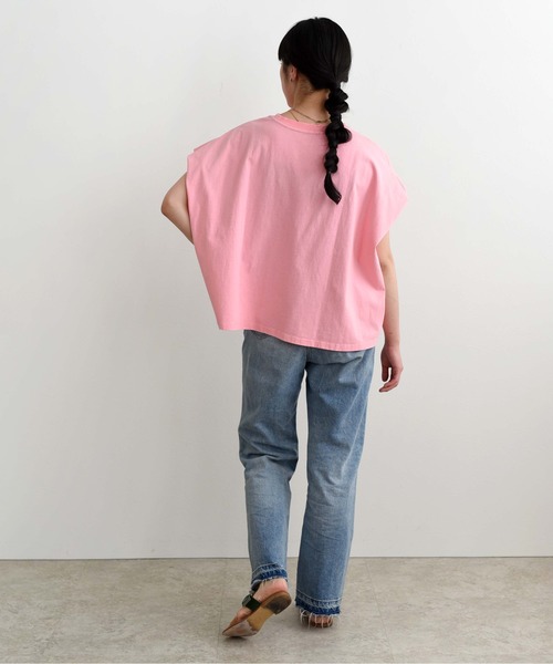 LHELBIE(レルビエ)の「ロゴフロッキーボックスTシャツ(Tシャツ/カットソー・レディース・チャコールグレー/ピンク/ホワイト・M)」の7枚目の写真