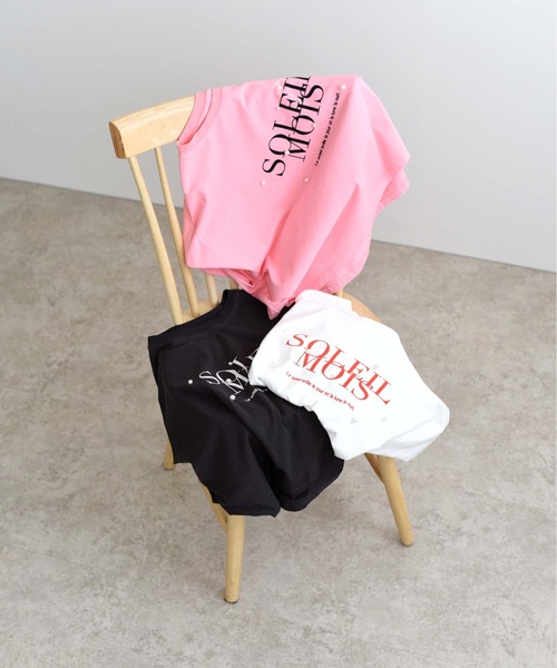 LHELBIE(レルビエ)の「ロゴフロッキーボックスTシャツ(Tシャツ/カットソー・レディース・チャコールグレー/ピンク/ホワイト・M)」の4枚目の写真