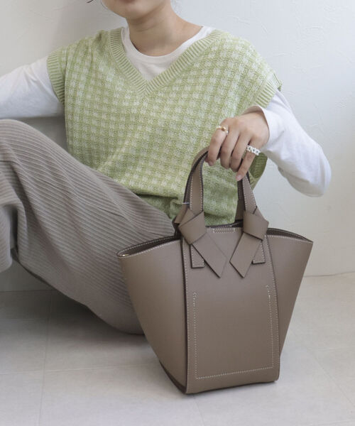 fredy emue(フレディエミュ)の「メッシュショルダーハンドバッグ(ショルダーバッグ・レディース・アイボリー/グレイッシュベージュ/キャメル・FREE)」の15枚目の写真