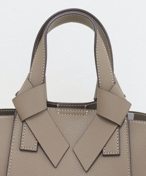 fredy emue(フレディエミュ)の「メッシュショルダーハンドバッグ(ショルダーバッグ・レディース・アイボリー/グレイッシュベージュ/キャメル・FREE)」の8枚目の写真