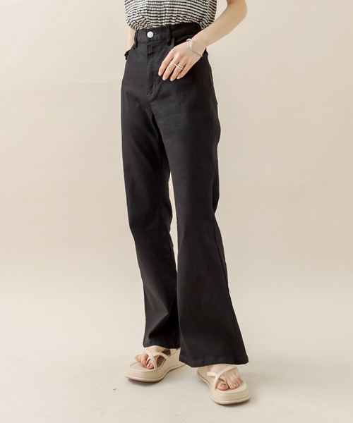 mline（エムライン）の「[mline] バックスリットデニム（デニムパンツ・レディース・ネイビー/ブラック・1/2）」の4枚目の写真