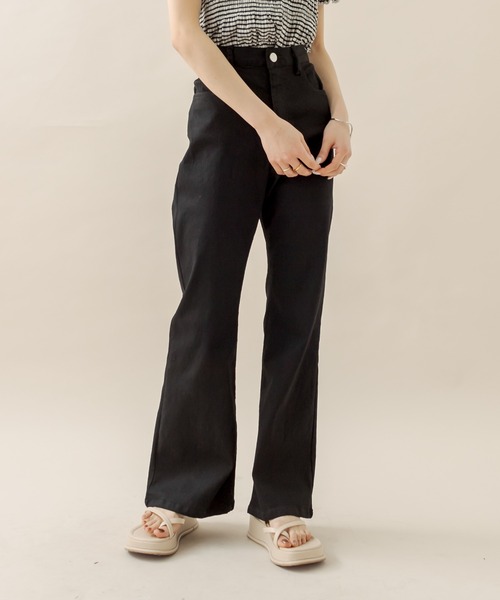 mline（エムライン）の「[mline] バックスリットデニム（デニムパンツ・レディース・ネイビー/ブラック・1/2）」の6枚目の写真