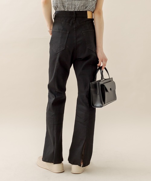 mline（エムライン）の「[mline] バックスリットデニム（デニムパンツ・レディース・ネイビー/ブラック・1/2）」の9枚目の写真