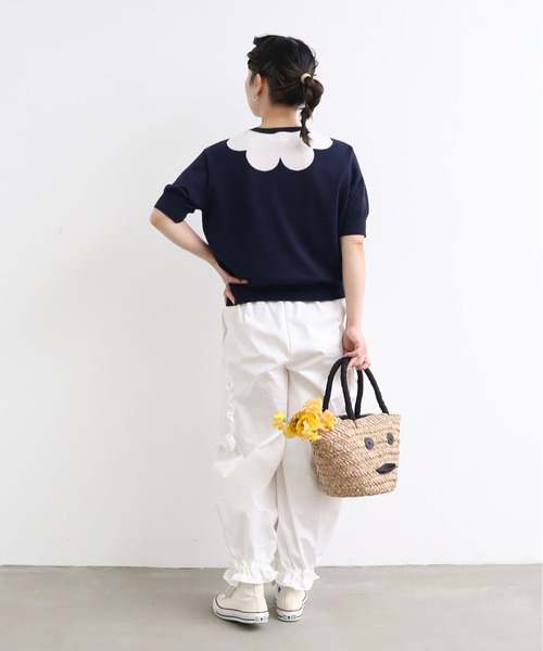 AMBIDEX(アンビデックス)の「お花衿インターシャクループルオーバー(ポロシャツ・レディース・ダークブラウン/ネイビー・FREE)」の15枚目の写真