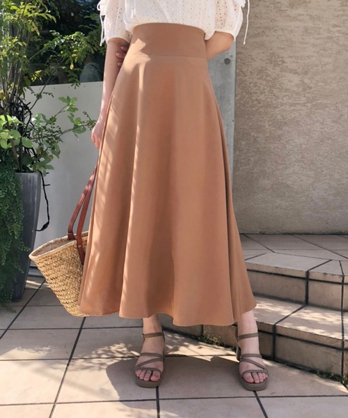 one after another NICE CLAUP(ワンアフターアナザーナイスクラップ)の「バックレースアップフレアロングスカート(スカート・レディース・ブラック/ブラウン/キャメル/ライトベージュ・SMALL/MEDIUM)」の4枚目の写真