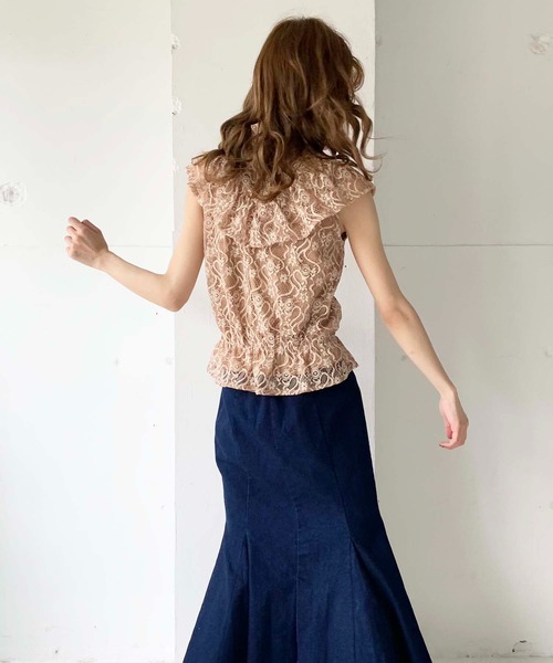 toucher du brise（トゥシェドブリーズ）の「【清水夏姫コラボ】フリル切替総レースブラウス（シャツ/ブラウス・レディース・ブラック/ベージュ/オフホワイト・S/M）」の7枚目の写真