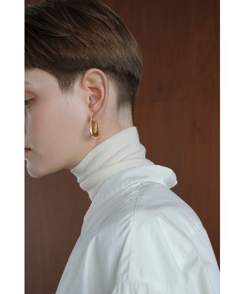 CLANE（クラネ）の「PLUMP U PIERCE（ピアス（両耳用）・レディース・シルバー/ゴールド・FREE）」の2枚目の写真