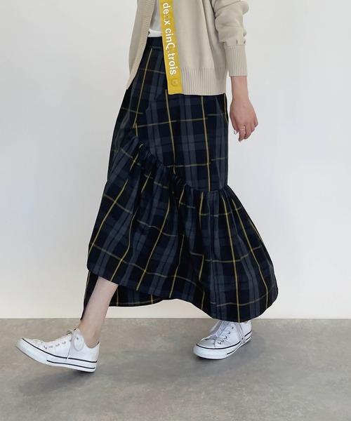 PICCIN(ピッチン)の「アシンメトリーチェックスカート(スカート・レディース・ブラック/ブルー・M/L)」の22枚目の写真