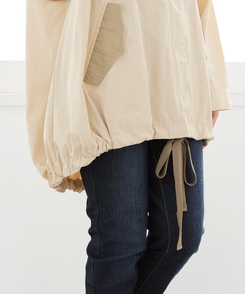 osharewalker（オシャレウォーカー）の「【廃盤】『テントライン配色ナイロンブルゾン』（マウンテンパーカー・レディース・プラム/ライトベージュ/ブラック・FREE）」の15枚目の写真