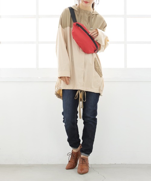 osharewalker（オシャレウォーカー）の「【廃盤】『テントライン配色ナイロンブルゾン』（マウンテンパーカー・レディース・プラム/ライトベージュ/ブラック・FREE）」の19枚目の写真