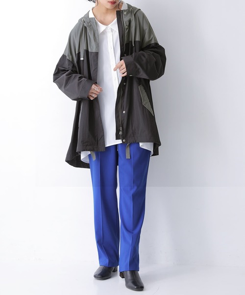 osharewalker（オシャレウォーカー）の「【廃盤】『テントライン配色ナイロンブルゾン』（マウンテンパーカー・レディース・プラム/ライトベージュ/ブラック・FREE）」の13枚目の写真