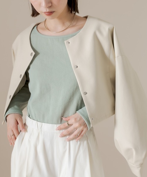 mline（エムライン）の「[mline] チビ長袖ロングTシャツ（Tシャツ/カットソー・レディース・チャコールグレー/ブラック/ベージュ/グリーン/ピンク/オフホワイト/レッド/ブルー・FREE）」の16枚目の写真