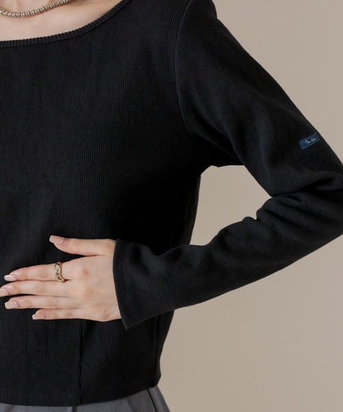 mline（エムライン）の「[mline] チビ長袖ロングTシャツ（Tシャツ/カットソー・レディース・チャコールグレー/ブラック/ベージュ/グリーン/ピンク/オフホワイト/レッド/ブルー・FREE）」の19枚目の写真