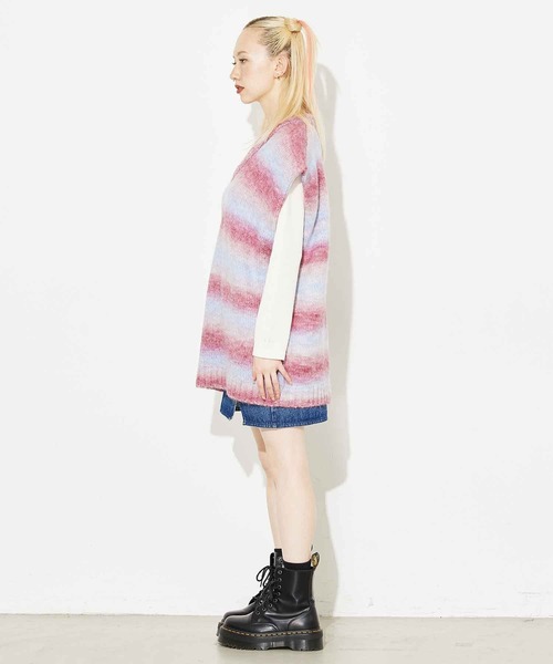 X-girl（エックスガール）の「GRADATION KNIT VEST（ベスト・レディース・バーガンディー/グレー/イエロー・ONE SIZE）」の5枚目の写真