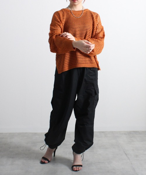 Fizz(フィズ)の「【Fizz/フィズ】 メッシュニットプルオーバー(ニット/セーター・レディース・ブラック/オレンジ/アイボリー・M)」の4枚目の写真