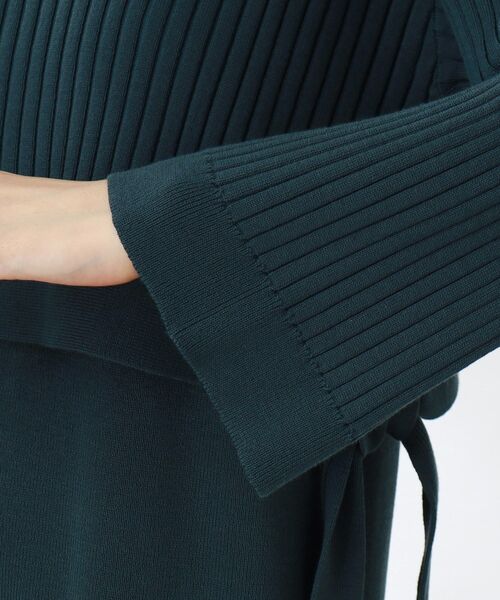 THE SHOP TK （ザ ショップ ティーケー ）の「◆【洗える/2点セット】リブニットワンピース（ワンピース・レディース・ブラック/ライトベージュ/ダークグリーン・13/12）」の4枚目の写真
