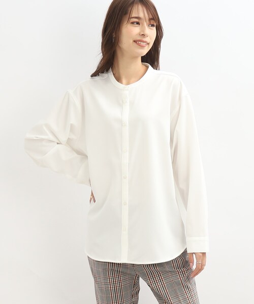 SHOO・LA・RUE（シューラルー）の「◆バンドカラー前開きシャツ（シャツ/ブラウス・レディース・ホワイト系/ピンク系/サンドベージュ・00）」の11枚目の写真