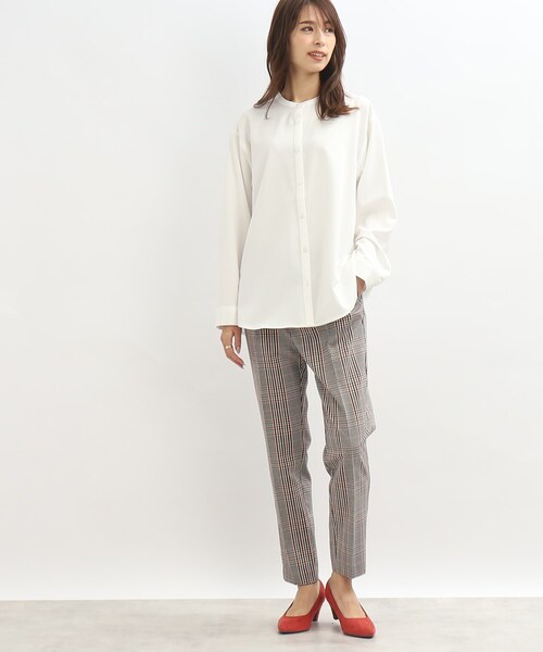 SHOO・LA・RUE（シューラルー）の「◆バンドカラー前開きシャツ（シャツ/ブラウス・レディース・ホワイト系/ピンク系/サンドベージュ・00）」の14枚目の写真