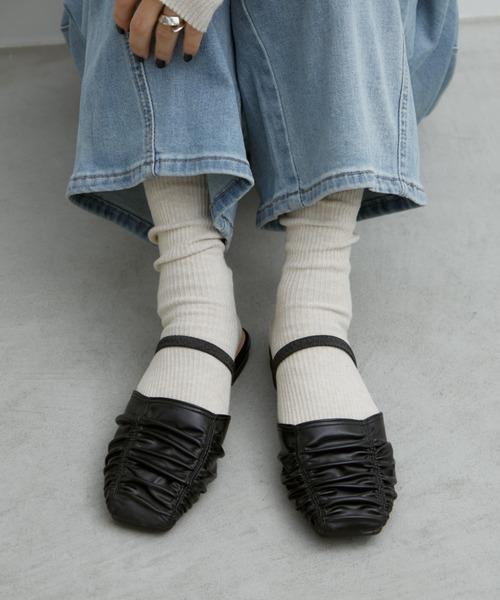 Aunt Marie's（アントマリーズ）の「シンプルリブソックス / カラーソックス（ソックス/靴下・レディース・ダークグレー/マスタード/ブルー/ホワイト/ブラック/ベージュ/ライトグレー/ライトグリーン/ピンク/イエロー・FREE）」の6枚目の写真