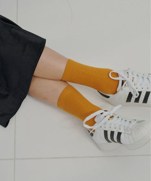 Aunt Marie's（アントマリーズ）の「シンプルリブソックス / カラーソックス（ソックス/靴下・レディース・ダークグレー/マスタード/ブルー/ホワイト/ブラック/ベージュ/ライトグレー/ライトグリーン/ピンク/イエロー・FREE）」の10枚目の写真