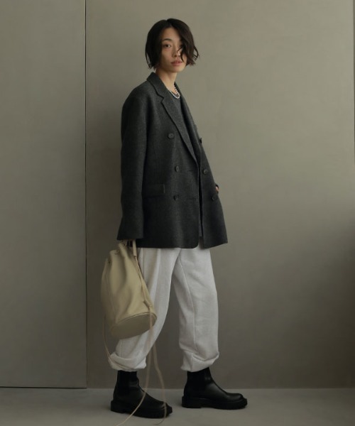 ETRE TOKYO(エトレトウキョウ)の「スウェットピンタックパンツ(スウェットパンツ・レディース・ネイビー/ホワイト・S/M)」の10枚目の写真