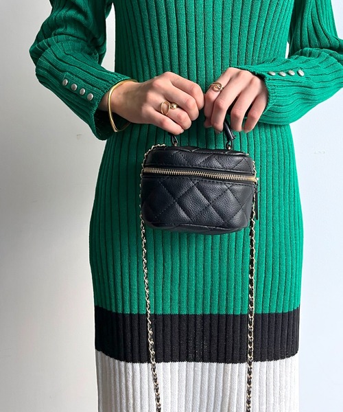 prose verse（プロズヴェール）の「スクエアキルティングチェーンバッグ（ショルダーバッグ・レディース・オフホワイト/ブラック・ﾌﾘ-）」の2枚目の写真