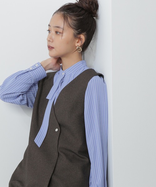 N.（N. Natural Beauty Basic）（エヌエヌナチュラルビューティーベーシック）の「◆ストライプリボンタイブラウス（シャツ/ブラウス・レディース・ホワイト系その他/ブルー系その他・MEDIUM）」の2枚目の写真