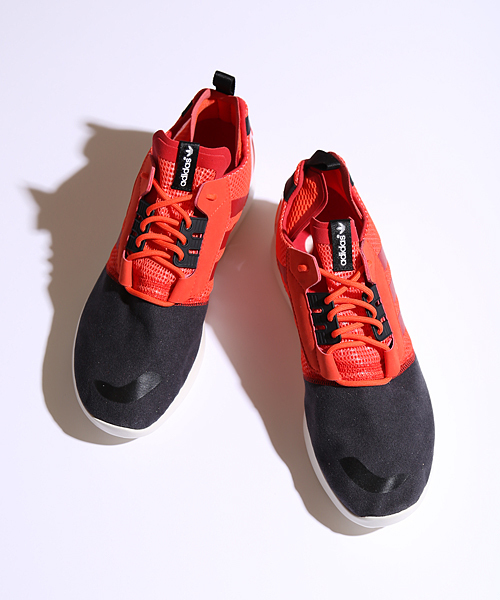 adidas（アディダス）の「ADIDAS Originals ZX8000 BOOST（スニーカー・レディース・グレー/レッド・24.5cm/23.5cm）」の2枚目の写真