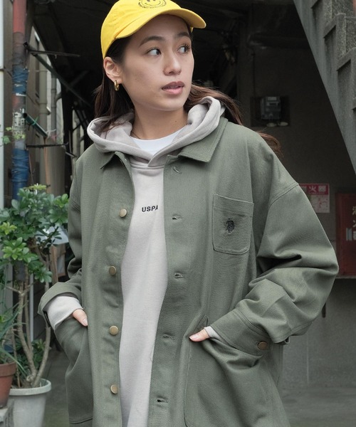 U.S. POLO ASSN.（ユーエスポロアッスン）の「U.S. POLO ASSN. / ユーエスポロアッスン 別注 コラボ  コットン ワーク カバーオール（カバーオール・メンズ・ブラック/チャコールグレー/ベージュ/カーキ・LARGE/MEDIUM）」の4枚目の写真