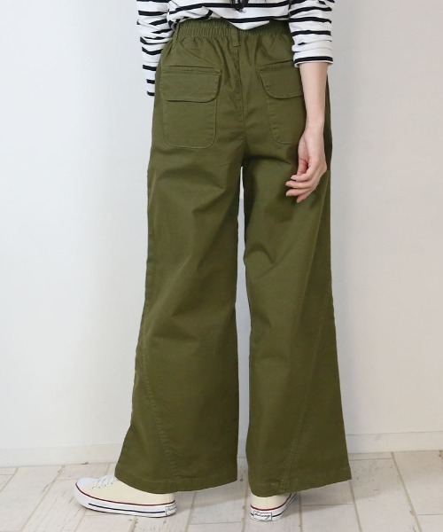 atONE（アットワン）の「atONE ベイカーワイドバギーパンツ（その他パンツ・レディース・ブラック/カーキ/ベージュ/ブルー/ネイビー・M/LL/L）」の18枚目の写真