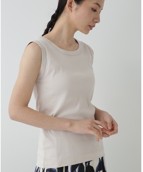 human woman（ヒューマンウーマン）の「◆オーガニックコットンタンクトップ（タンクトップ・レディース・クリアグリーン/ブルー/ベージュ/ブルー系その他/グレー系その他/ホワイト系その他/ブルー系その他2/ブラウン/グレー/ブラック/カーキ/イエロー/ブラウン系その他/ネイビー・MEDIUM）」の7枚目の写真