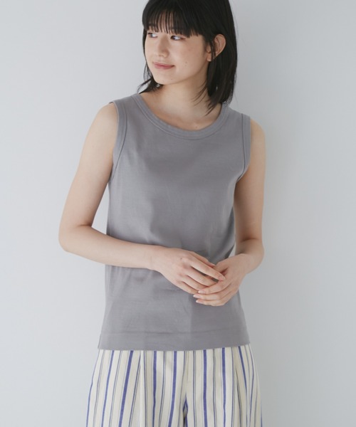 human woman（ヒューマンウーマン）の「◆オーガニックコットンタンクトップ（タンクトップ・レディース・クリアグリーン/ブルー/ベージュ/ブルー系その他/グレー系その他/ホワイト系その他/ブルー系その他2/ブラウン/グレー/ブラック/カーキ/イエロー/ブラウン系その他/ネイビー・MEDIUM）」の3枚目の写真