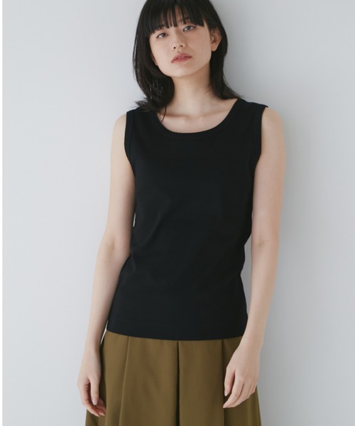 human woman（ヒューマンウーマン）の「◆オーガニックコットンタンクトップ（タンクトップ・レディース・クリアグリーン/ブルー/ベージュ/ブルー系その他/グレー系その他/ホワイト系その他/ブルー系その他2/ブラウン/グレー/ブラック/カーキ/イエロー/ブラウン系その他/ネイビー・MEDIUM）」の2枚目の写真