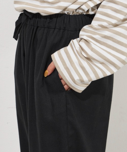Libra Cue（リブラ キュー）の「リネンミックスイージーパンツ（スラックス・レディース・ブラック/グレイッシュベージュ/レッド・FREE）」の13枚目の写真