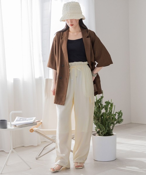 LOWRYS FARM(ローリーズファーム)の「リラックスカーゴパンツ 191862(カーゴパンツ・レディース・チャコールグレー/アイボリー/グリーン/ホワイト・FREE)」の5枚目の写真