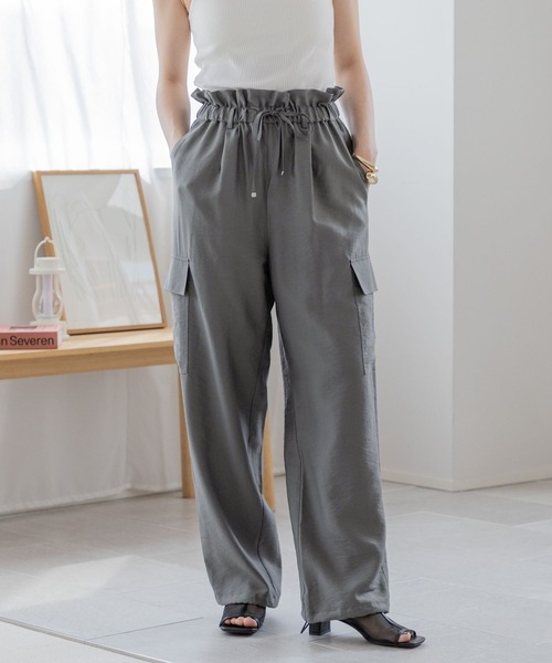 LOWRYS FARM(ローリーズファーム)の「リラックスカーゴパンツ 191862(カーゴパンツ・レディース・チャコールグレー/アイボリー/グリーン/ホワイト・FREE)」の6枚目の写真