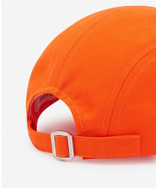Maison Kitsune（メゾンキツネ）の「MINI HANDWRITING 5P CAP