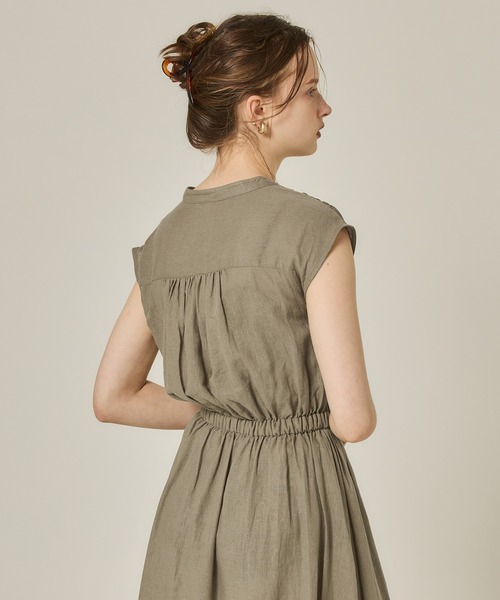 coca（coca）（コカ）の「リネンスタンドカラーシャツワンピース（シャツワンピース・レディース・ブラック/ベージュ・SHORT/LONG）」の3枚目の写真